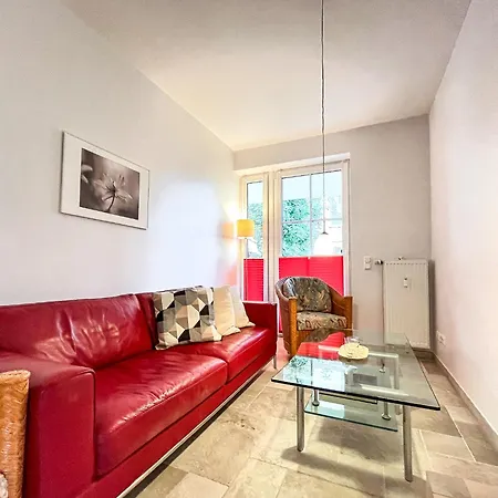 Strandvilla Niklot 03 *